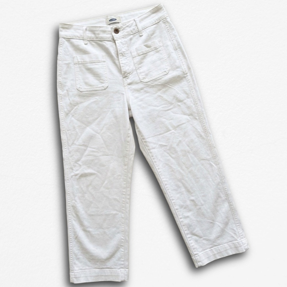 Old Navy Women Extra High Rise Sky-Hi Wide Leg Jeans White Size 12 Cropped Patch